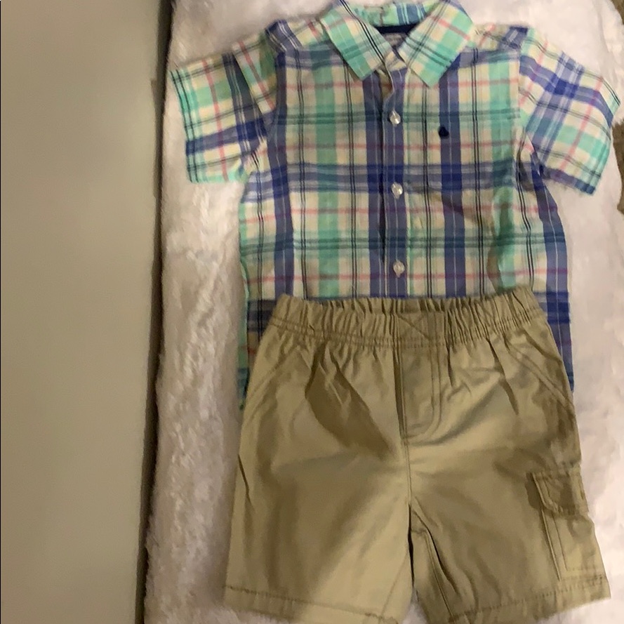 Brand New Carters 2 Piece Set